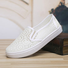 Load image into Gallery viewer, Women Flats White Shoe